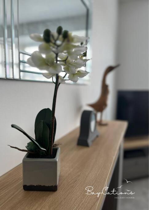 Hébergement de vacances Stylish Home, Sleeps 7, Parking & Garden *